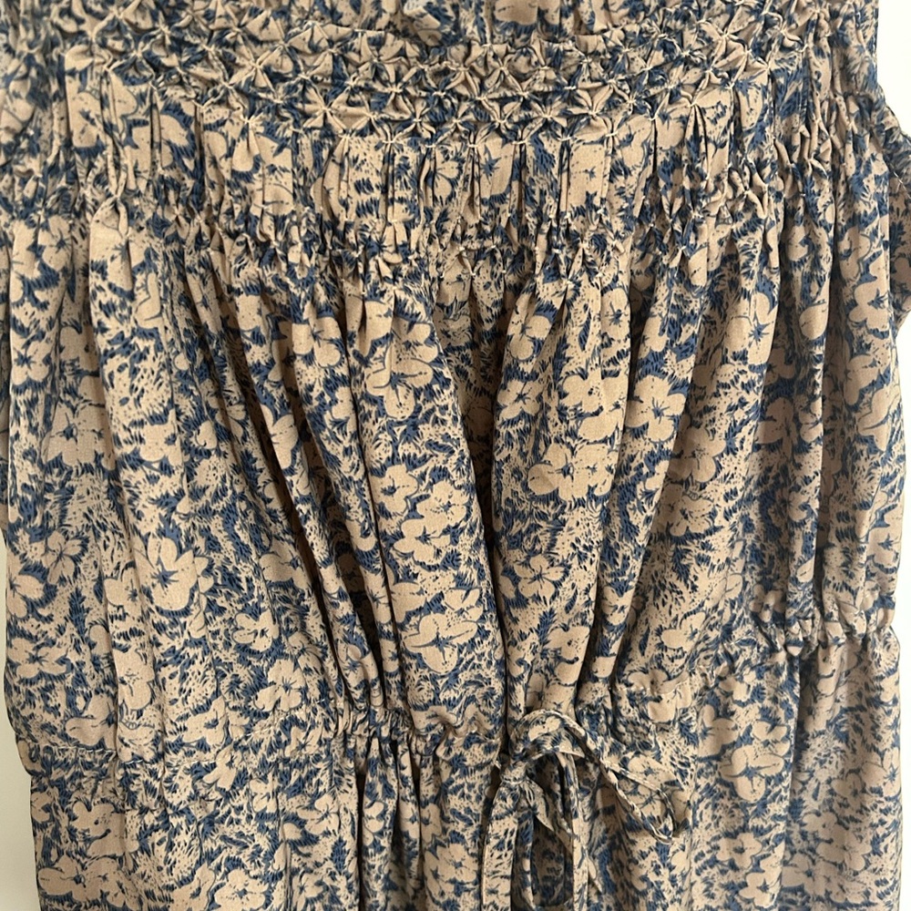 Carly Jean Los Angeles blue and tan Floral Smocked Dress - Picture 2 of 4